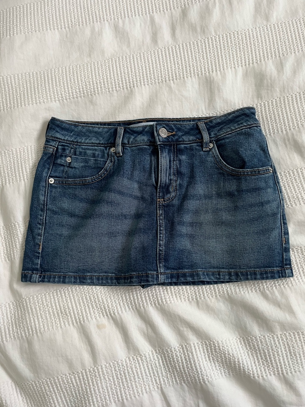 GARAGE blue jean skirt